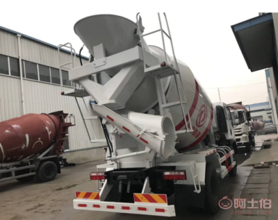 重汽豪沃后八轮12方搅拌车 参数配置、高清图片及市场价格全解析